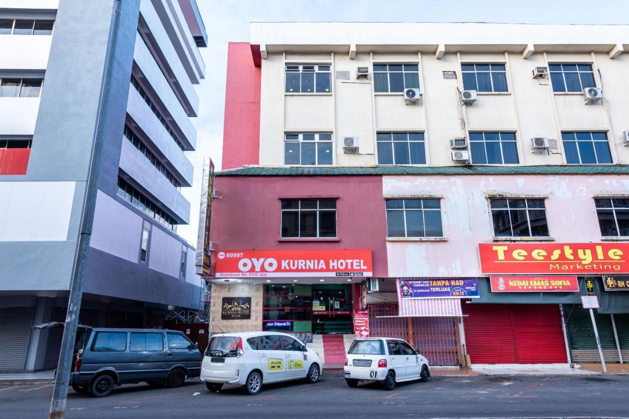 تاواو Oyo 89997 Kurnia Hotel المظهر الخارجي الصورة